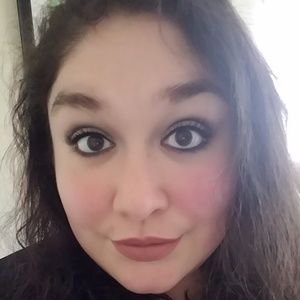 Meet your Posher, Mariam